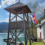 Dusanov Zaliv - Perucac Lägenhet Skelani